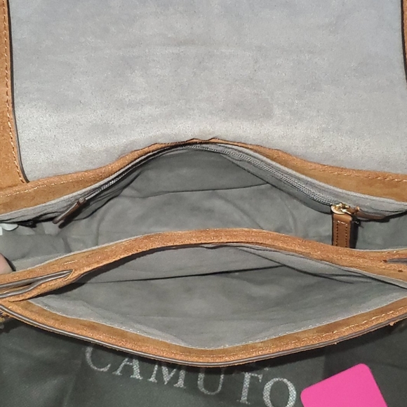 Vince Camuto Areli suede flap crossbody - Picture 10 of 11